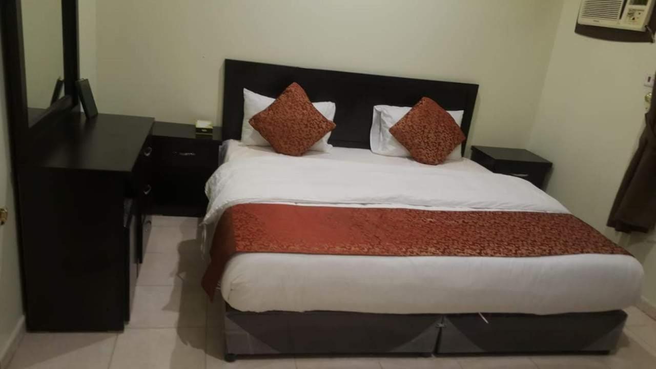 Al Eairy Apartments- Jazan 1 Εξωτερικό φωτογραφία